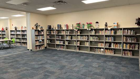 Maude Library Rent Library in Fort Worth