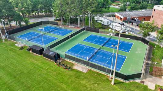 North Gwinnett High School Tennis Courts in Suwanne