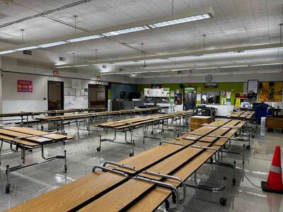 Edgewood Elementary School Cafeteria in Eugene