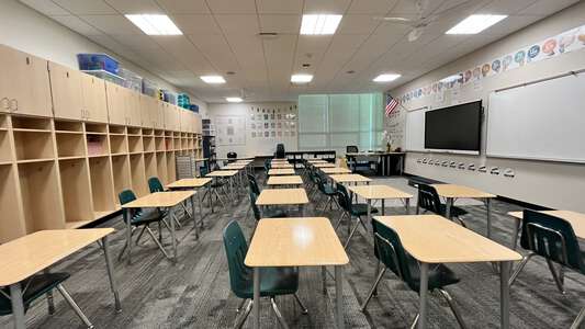 Rachel Carson Elementary School Classroom Standard in Sammamish