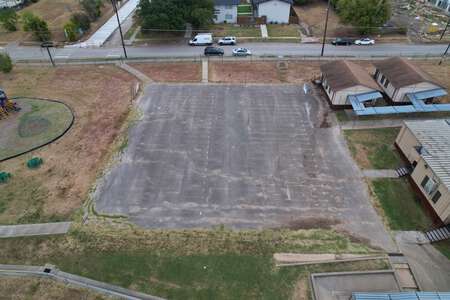 Outdoor Basketball Courts