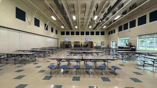 Montclaire Elementary School Cafeteria in Charlotte 3