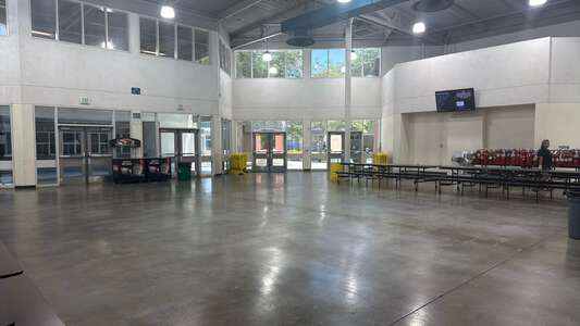 Cathedral City High School Commons in Cathedral City 4