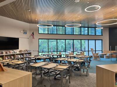 River Grove Elementary School Library in Lake Oswego