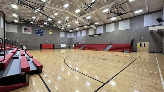 Madison Middle School in Eugene Oregon Slideshow Image 3