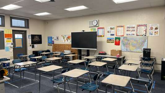 Andrew P. Hill High School Classroom - Standard in San Jose 2
