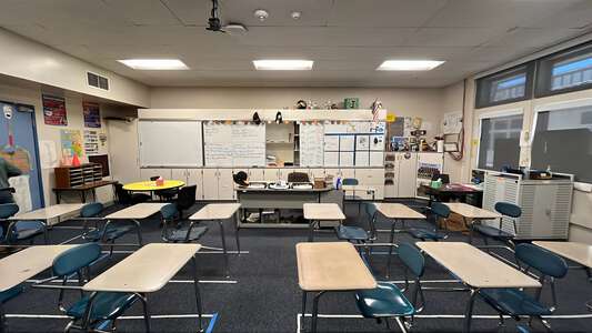 Andrew P. Hill High School Classroom - Standard in San Jose 3