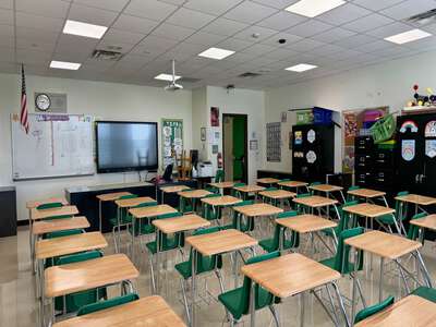 Terra Environmental Research Institution Classroom Standard in Miami