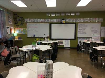 Oxmoor Valley Elementary School Classroom Standard in Birmingham