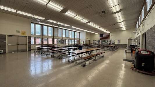 John Muir Middle School Cafeteria in Burbank 2