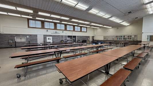 John Muir Middle School Cafeteria in Burbank 4