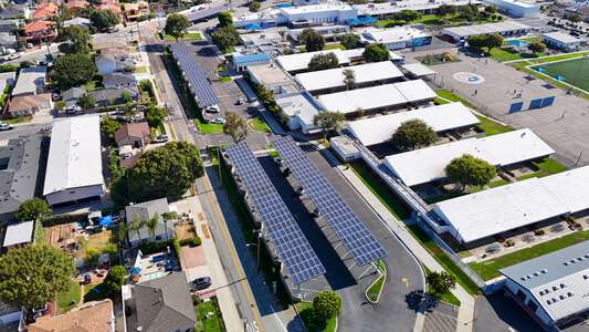 Washington Elementary School Parking Lot - Front in Redondo Beach