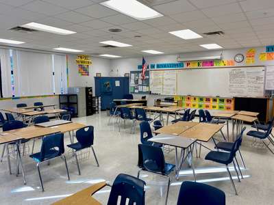 Mt. Dora Middle Classroom Standard in Mount Dora