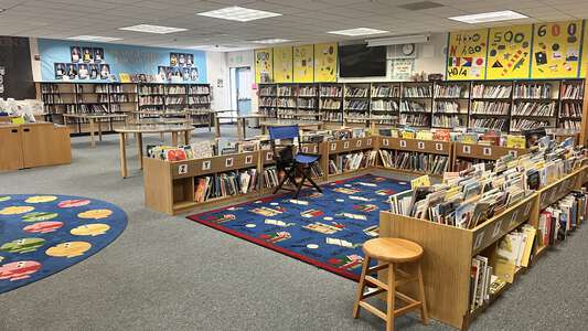Lincoln Elementary (NUSD) Library in Newark