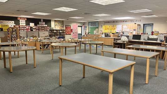 Lincoln Elementary (NUSD) Library in Newark