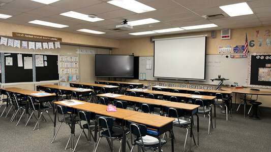 Virginia Parks Elementary School Classroom Standard in Modesto 3