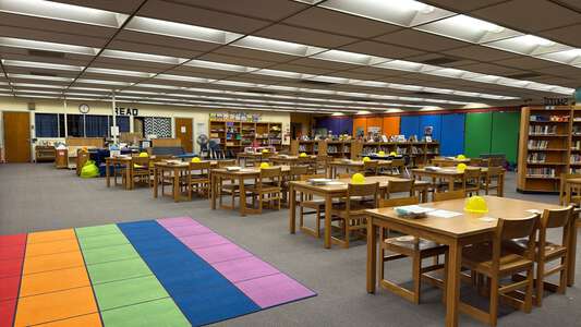 McCollom Elementary School Library in Wichita 2