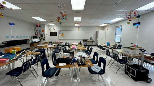 El Dorado High School Classroom Standard in El Paso 3