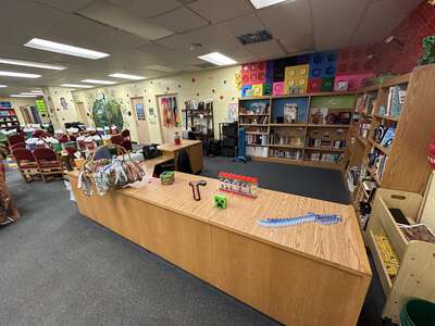 Chets Creek Elementary School Library (3 hr min) in Jacksonville 2