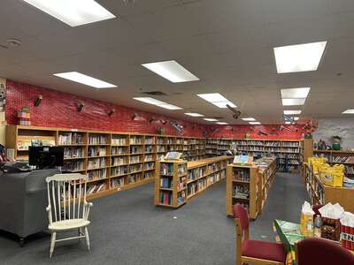 Chets Creek Elementary School Library (3 hr min) in Jacksonville 3