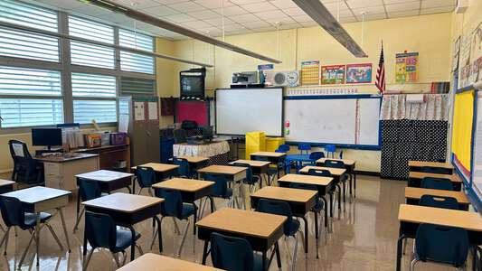 Kensington Park Elementary School Classroom Standard in Miami 2