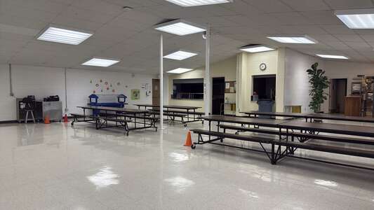 Desert School - Wamsutter Cafeteria in Wamsutter 3