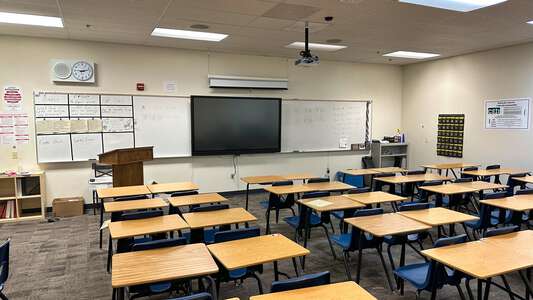 Desert Oasis High School Classroom Standard in Las Vegas