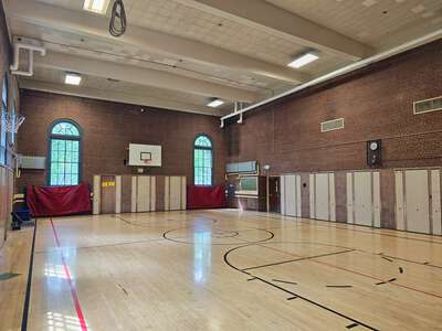 Winterhaven K-8 School Gym in Portland