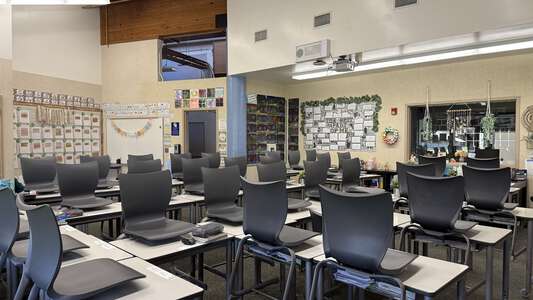 Culverdale Elementary School Classroom Standard in Irvine