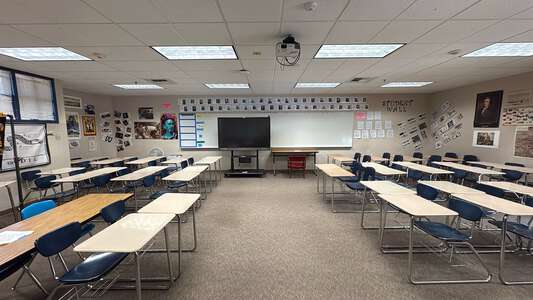Desert Hot Springs High School Classroom Standard in Desert Hot Springs 2
