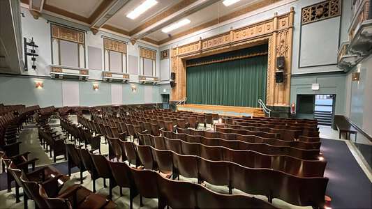 Murphy - John B Murphy Elementary School Assembly Hall in Chicago 5