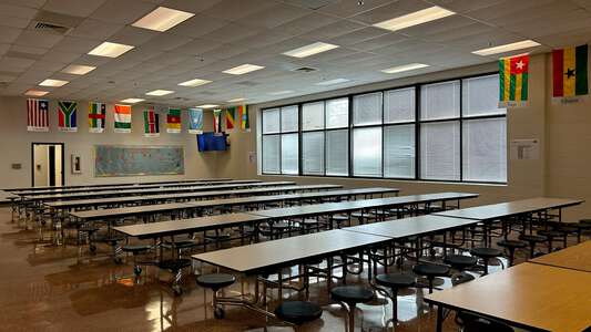 Simonton Elementary School Cafeteria in Lawrenceville