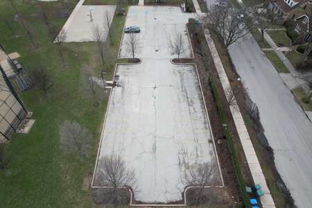Edgebrook Elementary School Parking Lot in Chicago 2