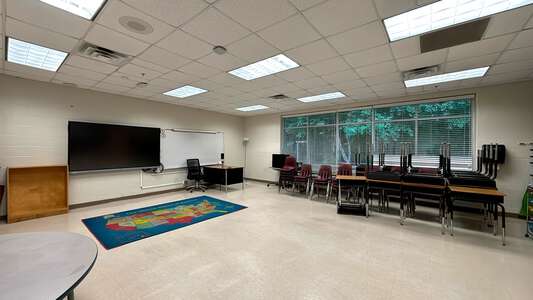 Peyton Forest Elementary School Classroom Standard in Atlanta 2