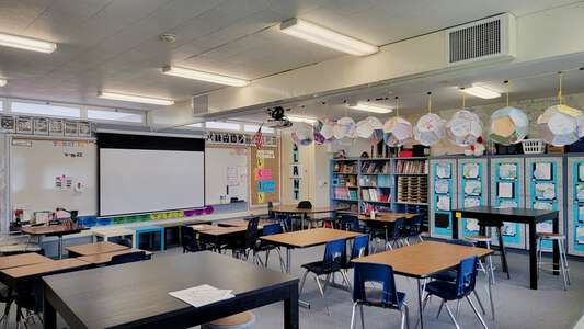 California Elementary School (K-6) Classroom Standard in Costa Mesa