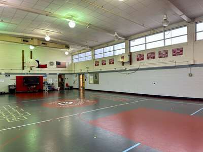 Mark Twain School for the Talented and Gifted Gym in Dallas