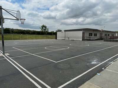 Ladera Ranch Middle School Outdoor Basketball Courts in Ladera Ranch