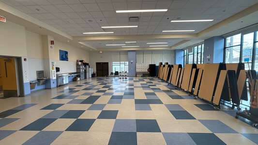Ebinger - Christian Ebinger Elementary School Cafeteria in Chicago 2