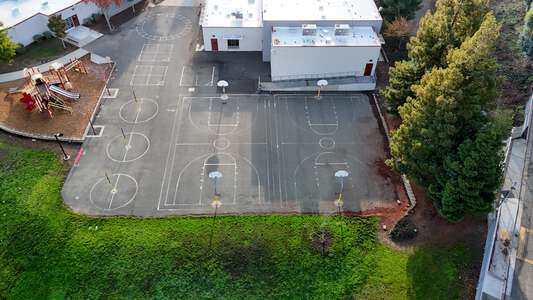 Outdoor Basketball Courts