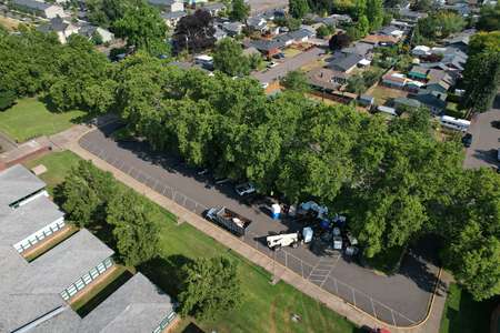 Kelly Middle School Parking Lot - Front in Eugene