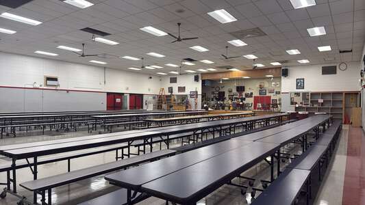 Carl Albert Middle School Cafeteria in Midwest City 3