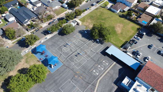 William McKinley Elementary School Outdoor Basketball Courts in Burbank 3