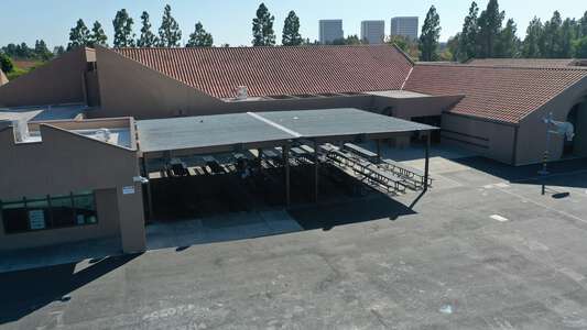 Westpark Elementary School Outdoor Lunch Area in Irvine
