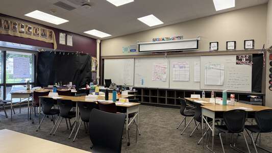 Springbrook Elementary School Room 21 - Science Classroom in Irvine