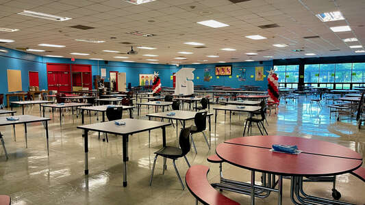 Hogg Middle School Cafeteria in Houston