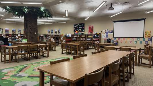 Windsor Hills Elementary School Media Center in Oklahoma City