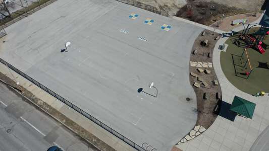 Mann - Horace Mann Elementary School Outdoor Basketball Courts in Chicago 2