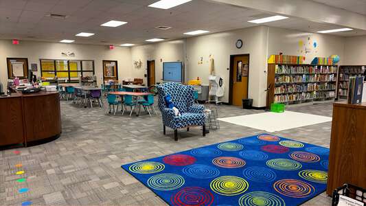 Minor Elementary School Media Center in Lilburn 2