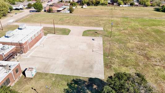 Dallas Outdoor Basketball Courts
