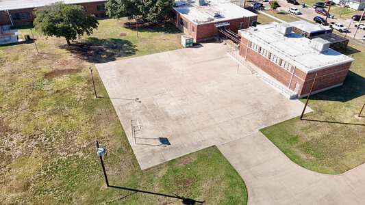 B.H. Macon Elementary School Outdoor Basketball Courts in Dallas